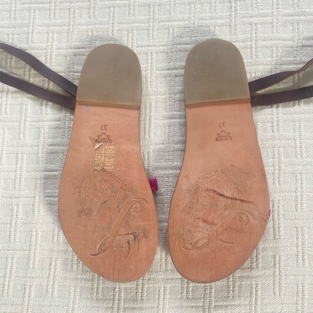 Free people velvet sandals. - Picture 9 of 10